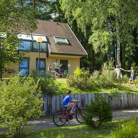 Üdülőpark Vtf Les Fougeres 3*